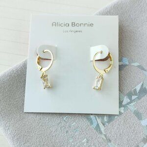 Alicia Bonnie jewelry - Twinkling Treasure Gold White Crystal huggie drop earrin
